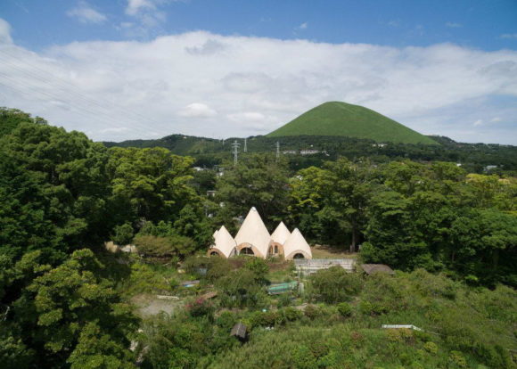 Дом-палатка в Японии