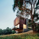   (Invermay House)    Moloney Architects.