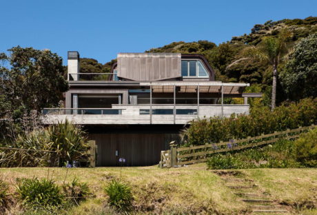 Дом у залива в Новой Зеландии