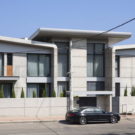 Дом у моря (Seafront Villa) в Израиле от Nava Yavetz Architects.