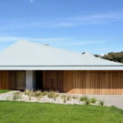 Дом Сорренто 1 (Sorrento House 1) в Австралии от Vibe Design Group.