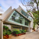 Дом Мёбиус (Mobius Home) в Индии от Architecture Continuous.