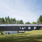 Дом Подгорье (Undermountain House) в США от O’Neill Rose Architects.