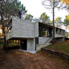 Дом Валерия (Valeria House) в Аргентине от BAK Arquitectos.