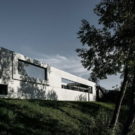 Бетонный дом (Concrete House) в Австрии от Marte.Marte Architects.