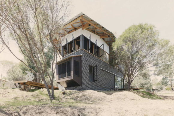 Хижина (Toodyay Shack) в Австралии от Paul Wakelam Architect - A Workshop.