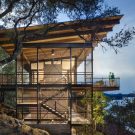 Дом у озера (Blue Lake Retreat) в США от Lake|Flato Architects.