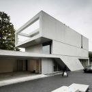      (Lakeside House In Zurich)    e2a.