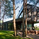 Дом в Вильнюсе (House in Vilnius) в Литве от 4PLIUS Architects.