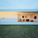 Резиденция М (M Residence) в Японии от Shinichi Ogawa & Associates.