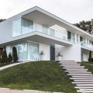 Дом АГ (AG House) в Бразилии от Atelier de Luz и WRarq.