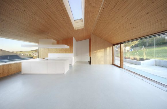 Энергосберегающий дом (Energiehaus Farschweiler) в Германии от Architekten Stein Hemmes Wirtz.