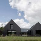 Два отдельно стоящих дома и студия-сарай в Голландии от VANDERSALM-aim.
