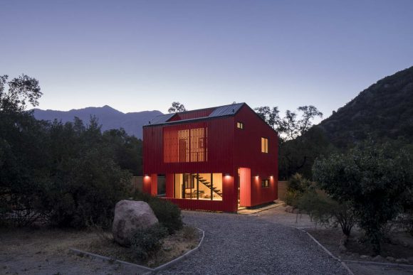 Красная дача в Чили