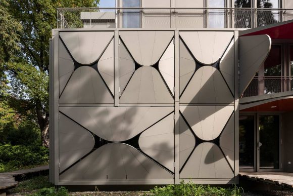 Дом Механический Балет в Швейцарии от Manuel Herz Architects.