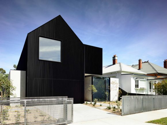 Чёрный дом в Мельбурне