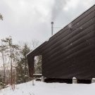 Домик на скале в США от I-Kanda Architects.