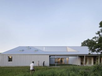Дом для художников в Канаде: современная архитектура, вдохновленная традициями