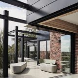 Обновление модернистского дома в Австралии