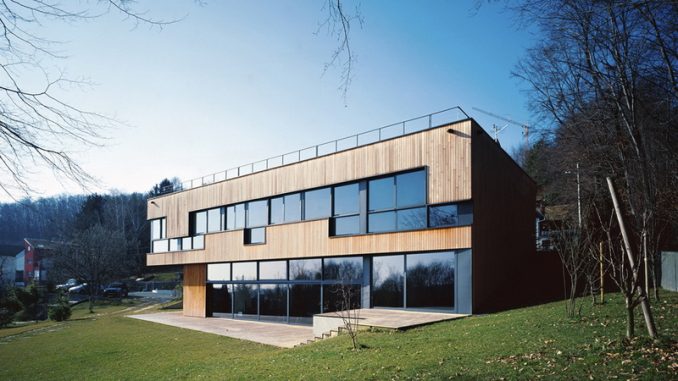 House K 2