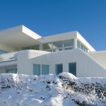 Белый дом в норвежских дюнах