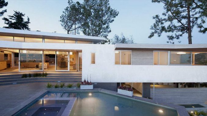 Deronda Residence 1