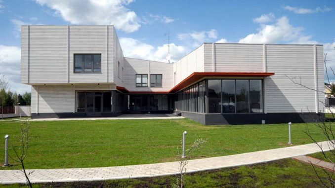 Larch House 2