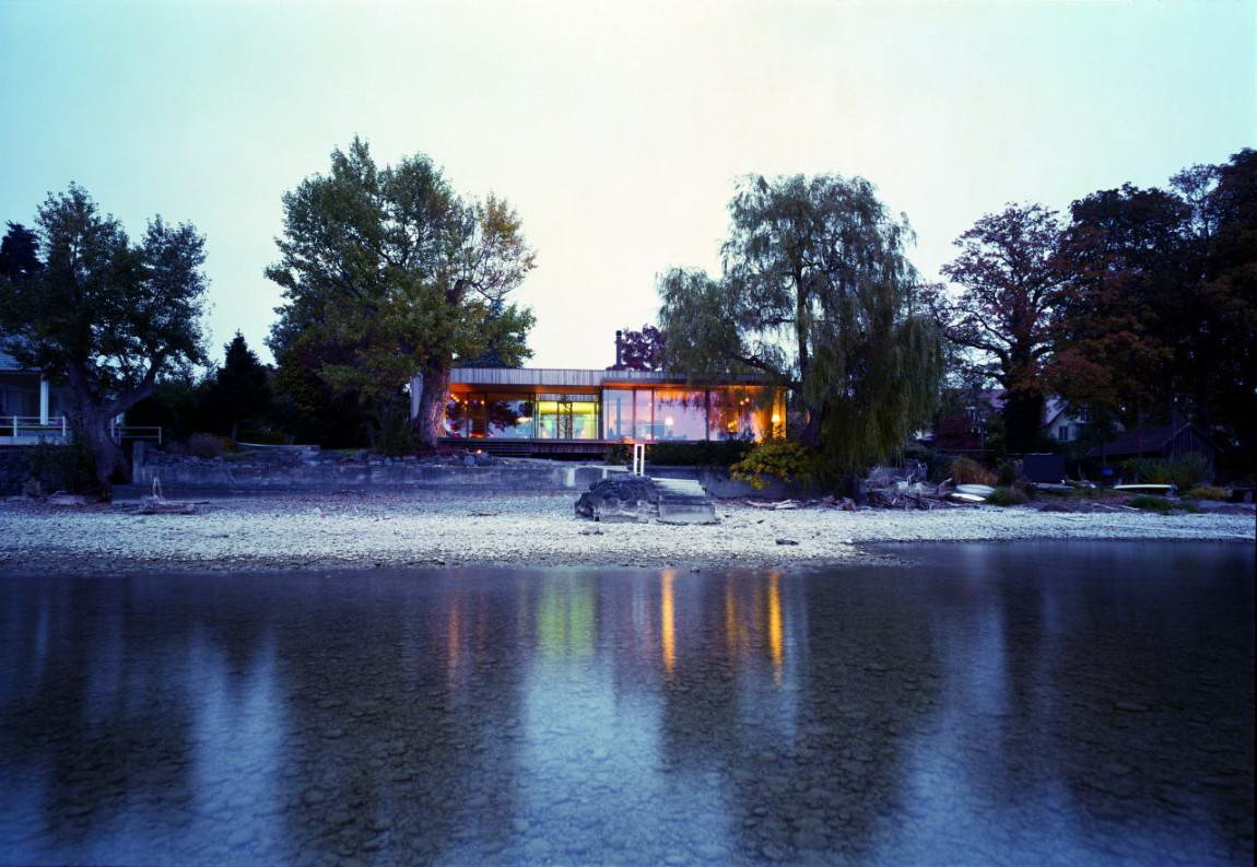Дом у озера в Германии