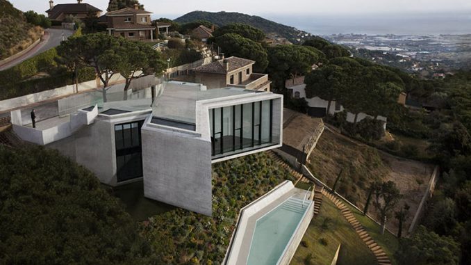 X House 1