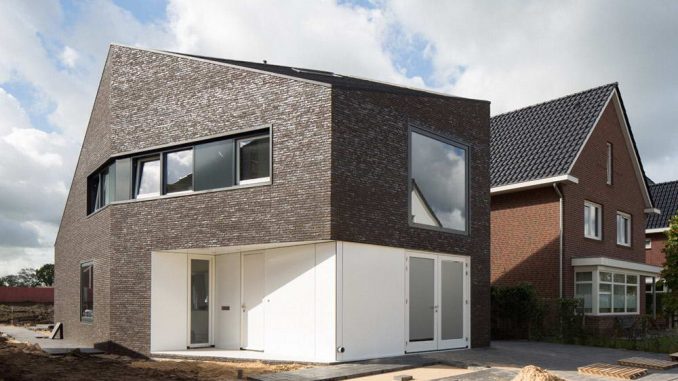 Современный кирпичный дом в Голландии