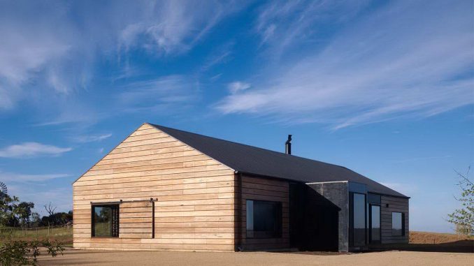 Hill Plain House 12