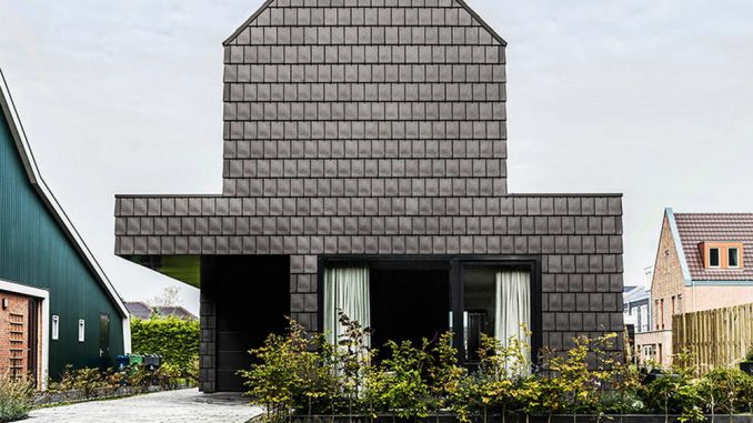Загородный дом чёрного цвета в Голландии