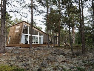 Деревянная дача в Швеции