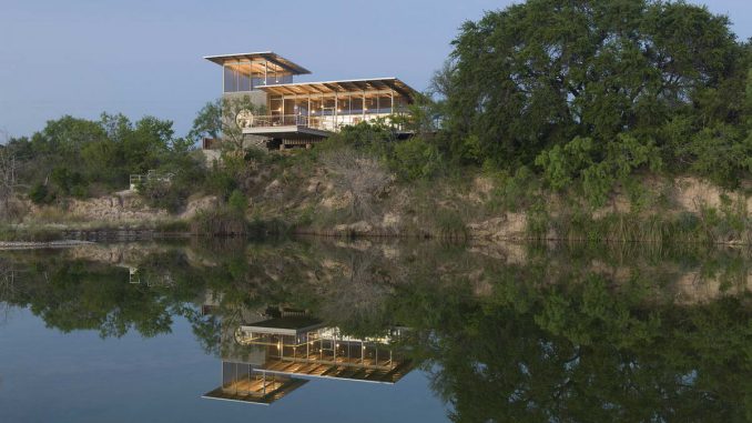 Ранчо "Локомотив" с трейлером (Locomotive Ranch Trailer Home) в США от Andrew Hinman Architecture.