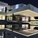 Дом с балконом (Balcony House) в Испании от A-cero.