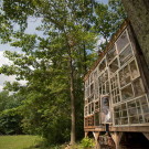 Дом из окон (A House Made of Windows) в США.