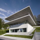 Дом у озера (House by the Lake) в Австрии от Marte.Marte Architekten ZT GmbH.