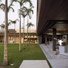 Дом CT (CT House) в Бразилии от Bernardes + Jacobsen Arquitetura.