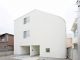Дом в Накамегуро (House in Nakameguro) в Япония от LEVEL Architects.