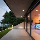 Дом у озера (Lakeside House) в Австрии от Spado Architects.