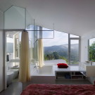 Односемейный дом (Single Family House) в Испании от Irisarri Pinera Arquitectos.