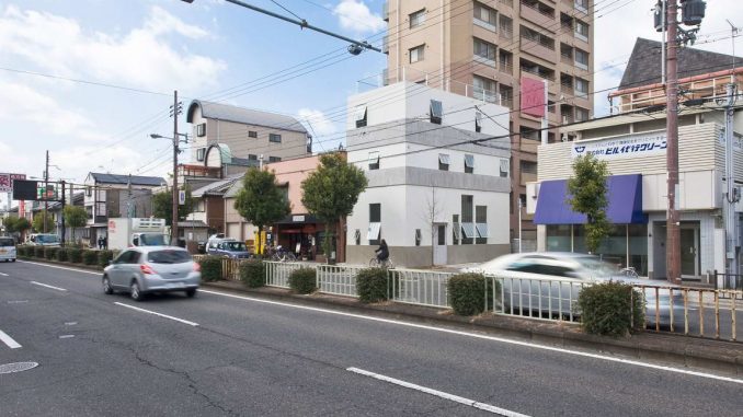 Городской дом для художника в Японии