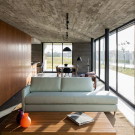 Дом XAN (XAN House) в Бразилии от MAPA Architects.