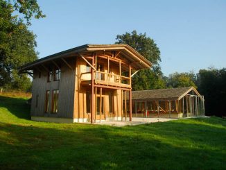 Бамбуковые дома (Bamboo Houses) во Франции от Simon Velez.