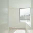Дом в округе Марх (House in the March District) в Швейцарии от Kit Architects.