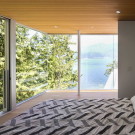 Дом на острове (Gambier Island House) в Канаде от Mcfarlane Biggar Architects + Designers.