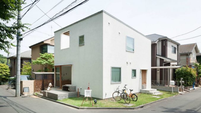 Дом с кафе (Ufukafe) в Японии от Flat House.