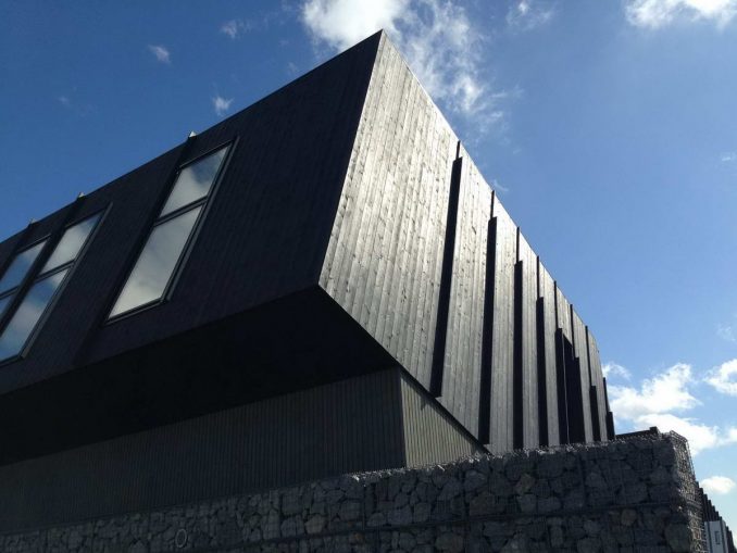 Пилотный дом с нулевым потреблением энергии (ZEB Pilot House) в Норвегии от Snohetta.