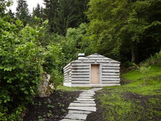 Бетонный дом (Concrete house) в Швейцарии от Nickisch Sano Walder Architects.