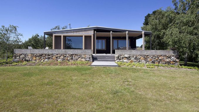 Plinth House 5